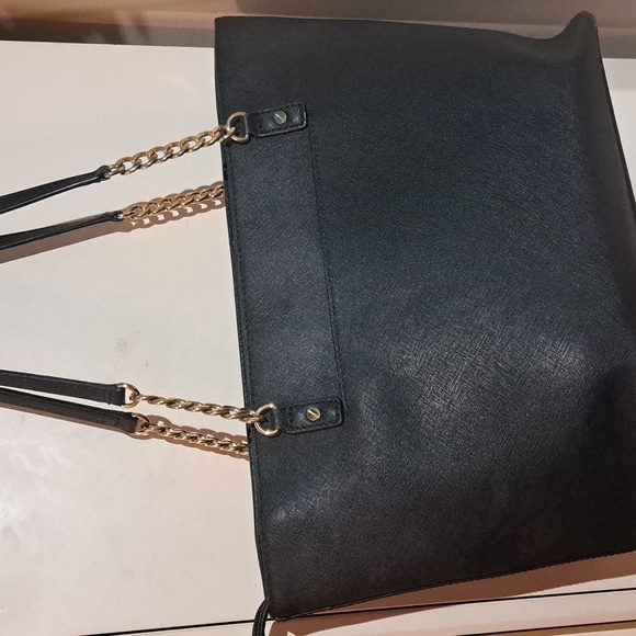 Michael Kors Jet Set Black and Gold Chains (Very Rare)Bag EXCELLENT COND. - Picture 6 of 13